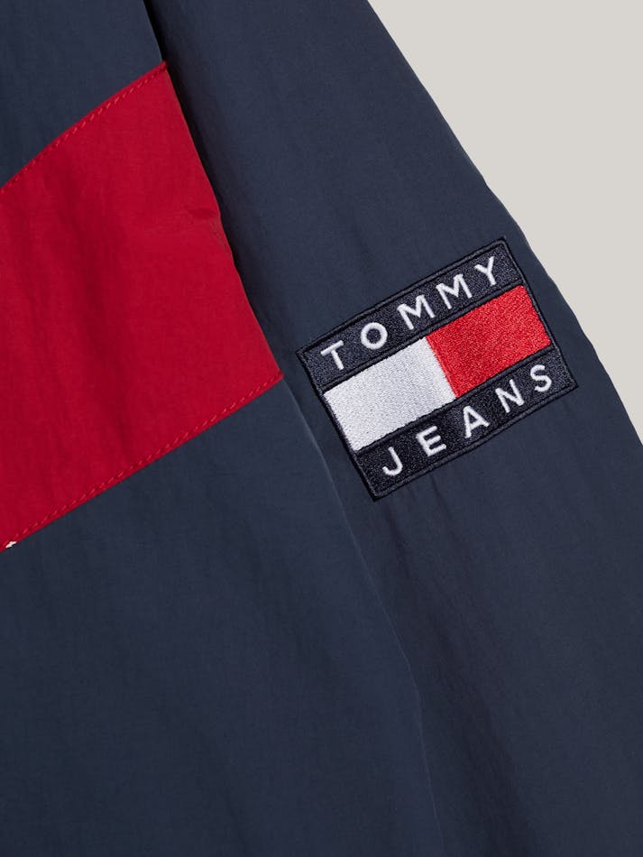 8E76F1CD-A15C-B347-06F5-5643B387607F