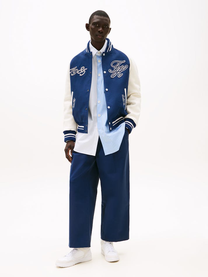 90CE814A-BCA7-2376-75AE-8D7E61BAE3CF