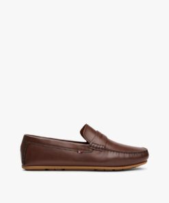 SIGNATURE LEATHER SLIP-ON LOAFERS
