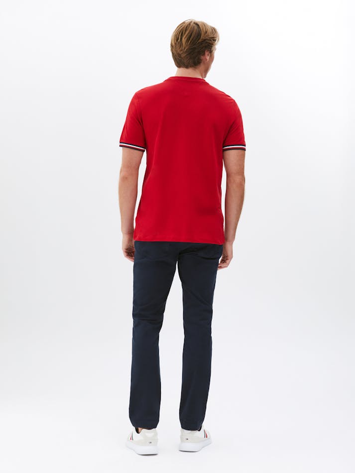 92BC48DA-CD4B-98C2-A87F-6A949AA1D090