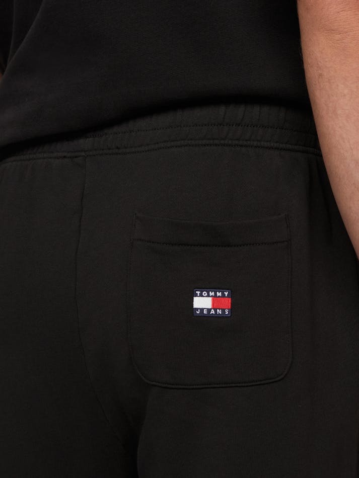 9B388331-5552-9842-1061-4F796A6DF660