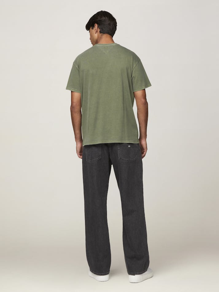 9B4BB323-AFCE-AA19-C739-FE9FD86C1FF2