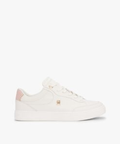 TH MONOGRAM LEATHER COURT TRAINERS