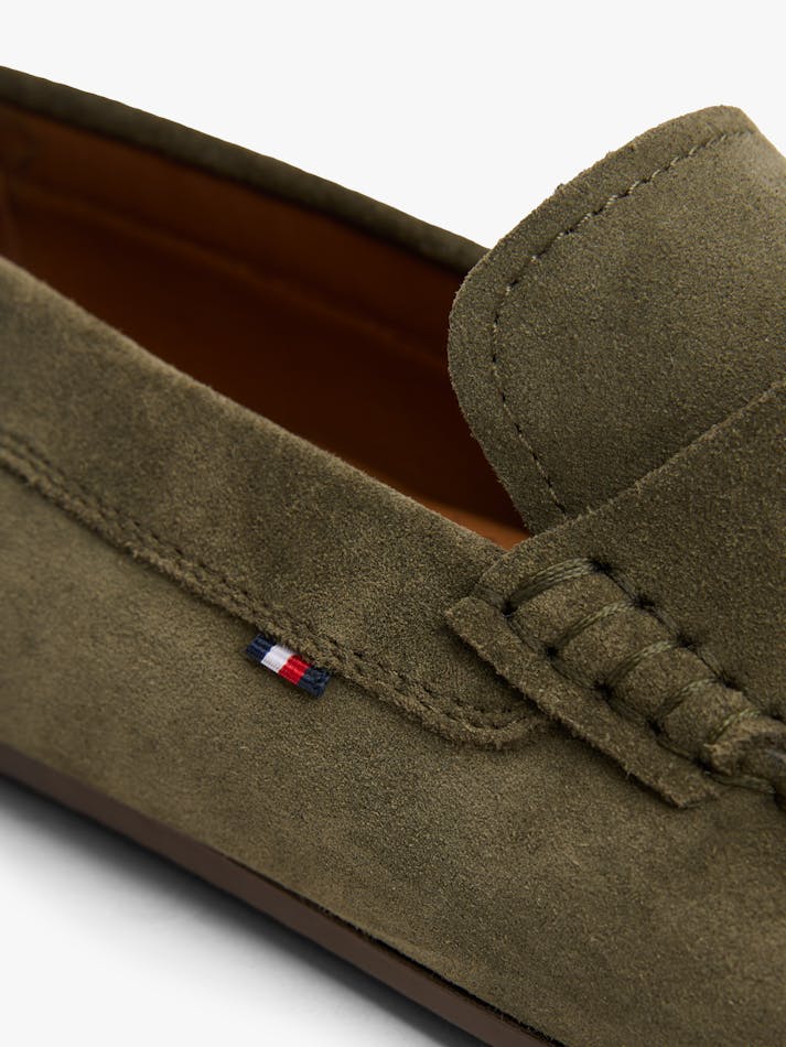 A469F6CE-3768-5DEA-E39F-752E99BA323E