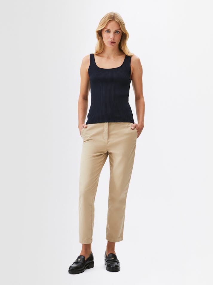 A4D3BD64-787A-7325-3FC4-8B286664FEDD