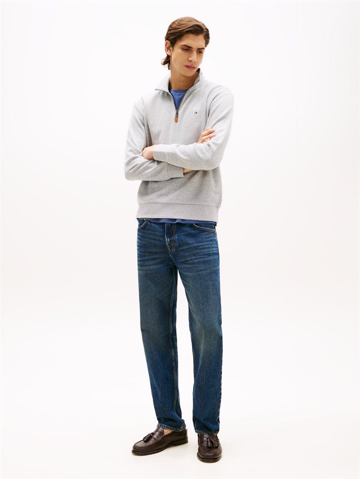 A80F0827-7B94-3B0E-4235-8C27F6DF094E