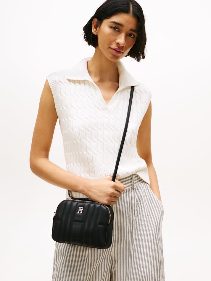 BD2423B1-C2BD-05DE-8FC0-BFAB0507323C