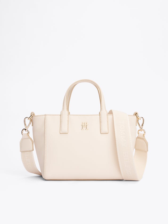 BF3B912C-5A1C-C672-1DE3-D843532731A5