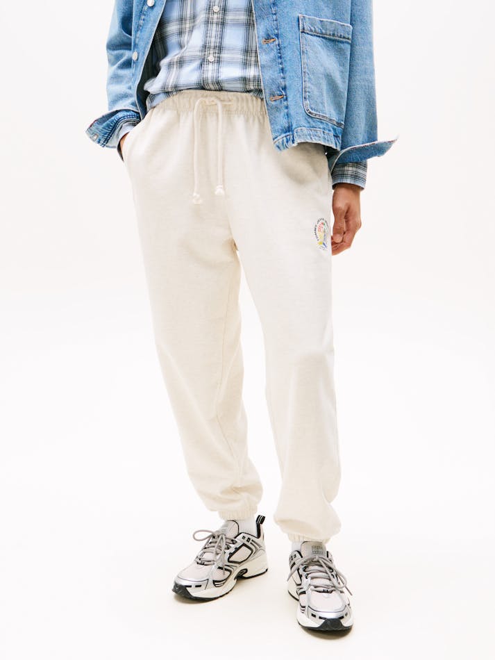 BF65E0C2-B553-76BB-8F1A-138E7DC814D3