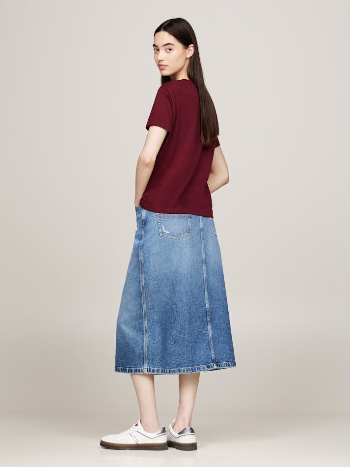 C1FBAA78-DC01-D995-393F-F609AA973745