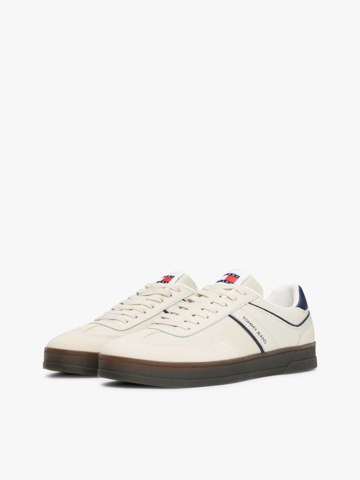 C5E3EE2C-0A5E-E286-D4A7-118933F9D4C2