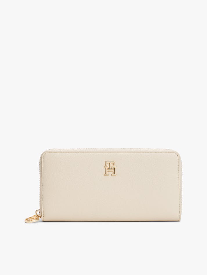 C7AD2A72-9A1A-D17C-0461-810FD51B334E