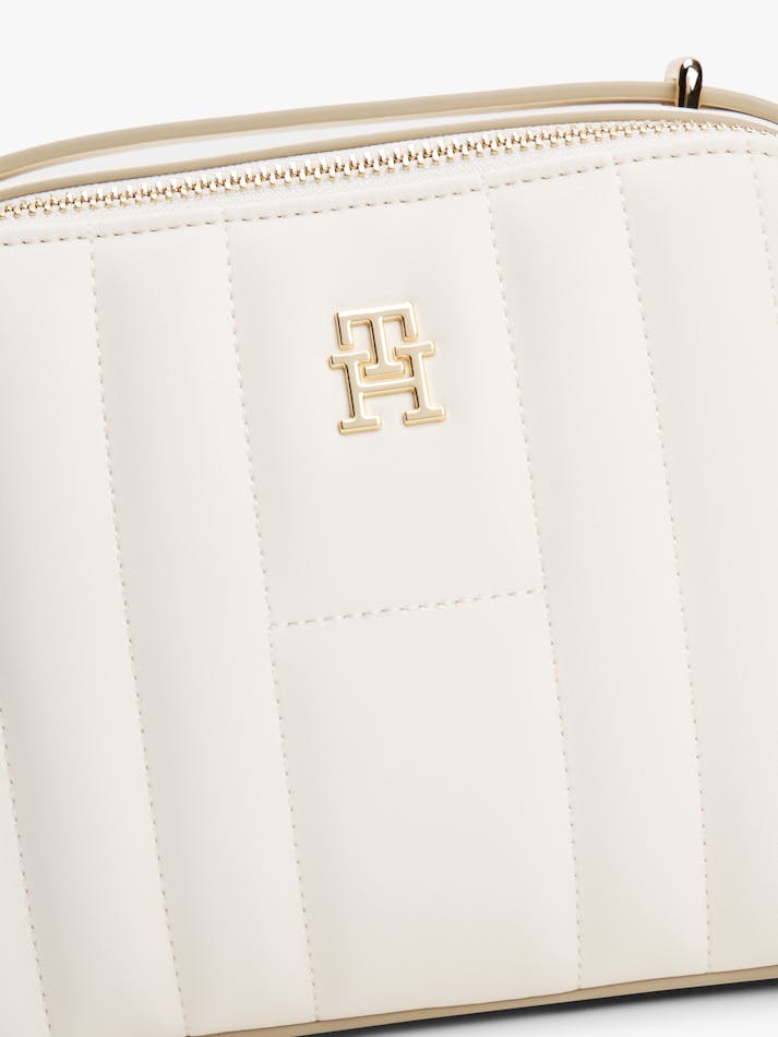 C898EFFF-E192-36CE-C2E4-0F391A9E3CBB