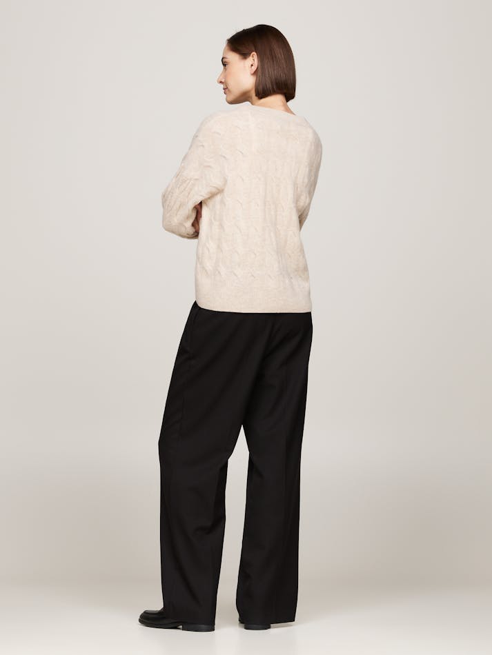 CD2E5495-E804-6387-FAE4-89CE4A6178E1