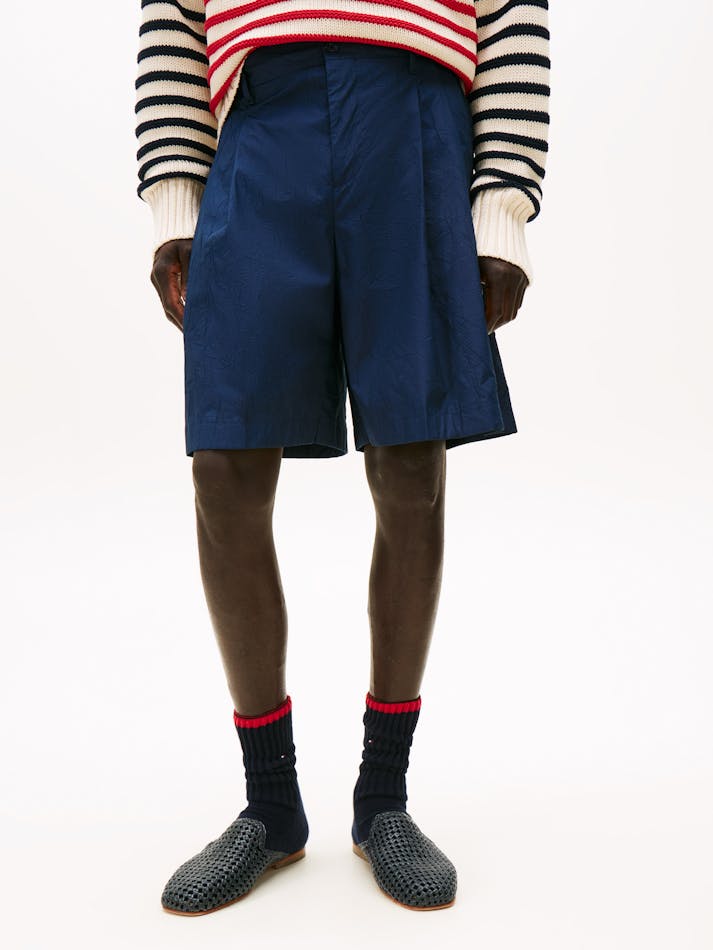 CF00E236-67C4-A4D8-93F0-EF9AC604BD4F