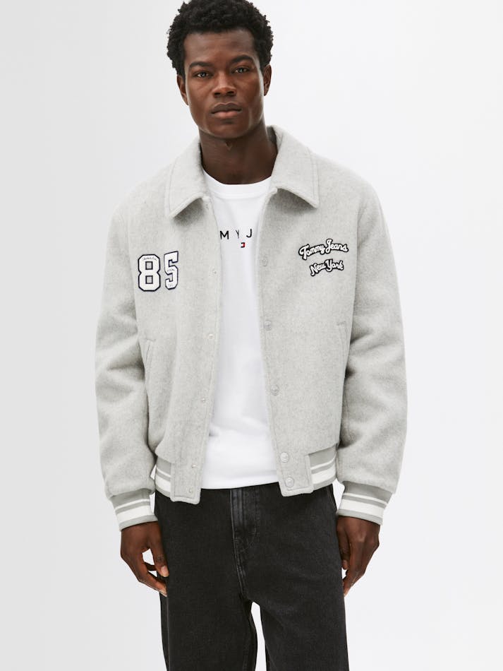 D1FE7EA4-B3F2-BEC0-F884-76E918773E5F