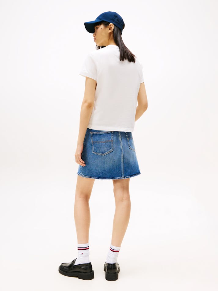 D6965DEC-9BDC-D93F-03B1-9CAA60D59CC9