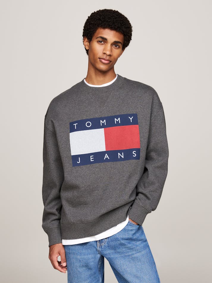 DFA10796-00DC-3FAA-EC27-F25D5EC419B3