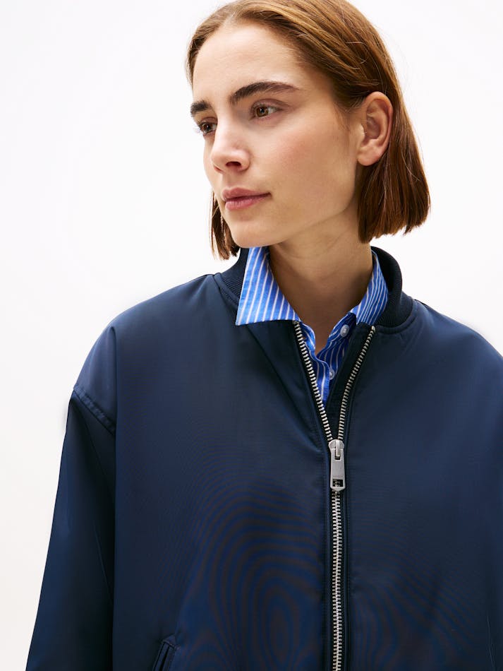 DFA20D60-2ECC-C874-3FAC-C86AC12528C5