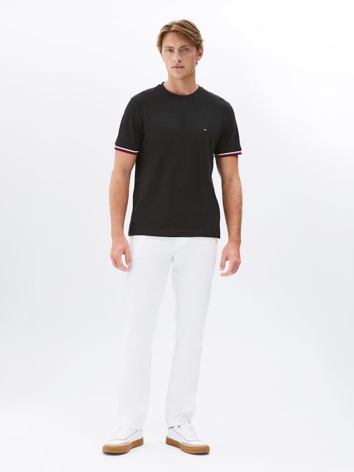 E7CB42D5-47B9-220E-79C3-6067C6146912