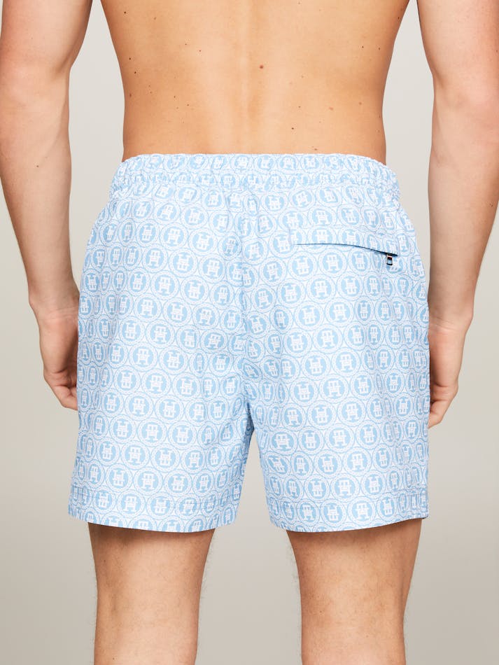 F46BAD51-60DC-EE98-9D1D-71377B1DA7B9