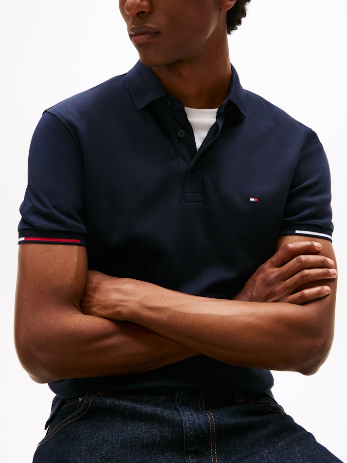 F48C74B6-2409-5E68-B246-B30C97D574BB