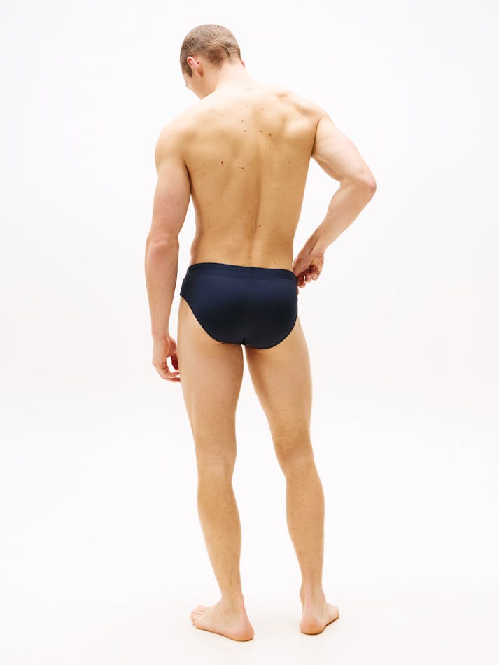 F669DCA0-6E79-695D-0137-E28837B4FDFC