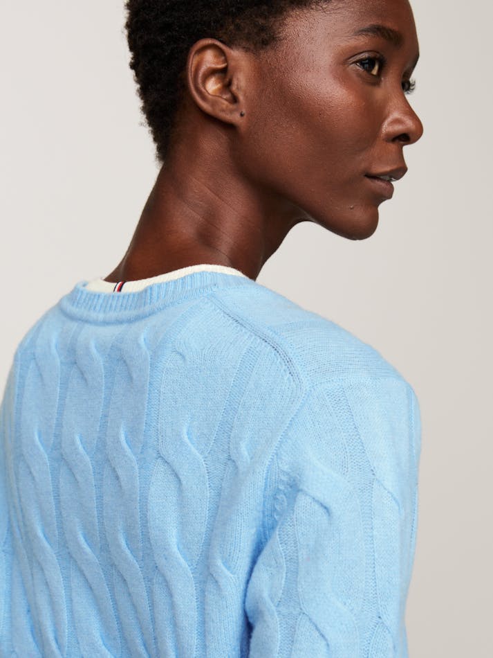 04E04A7D-2332-AD43-A2F5-6911512AF8EE