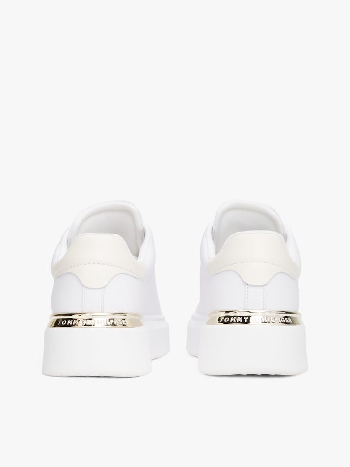 0966AD09-EFF1-F35E-29AB-C6C8E87DBE27