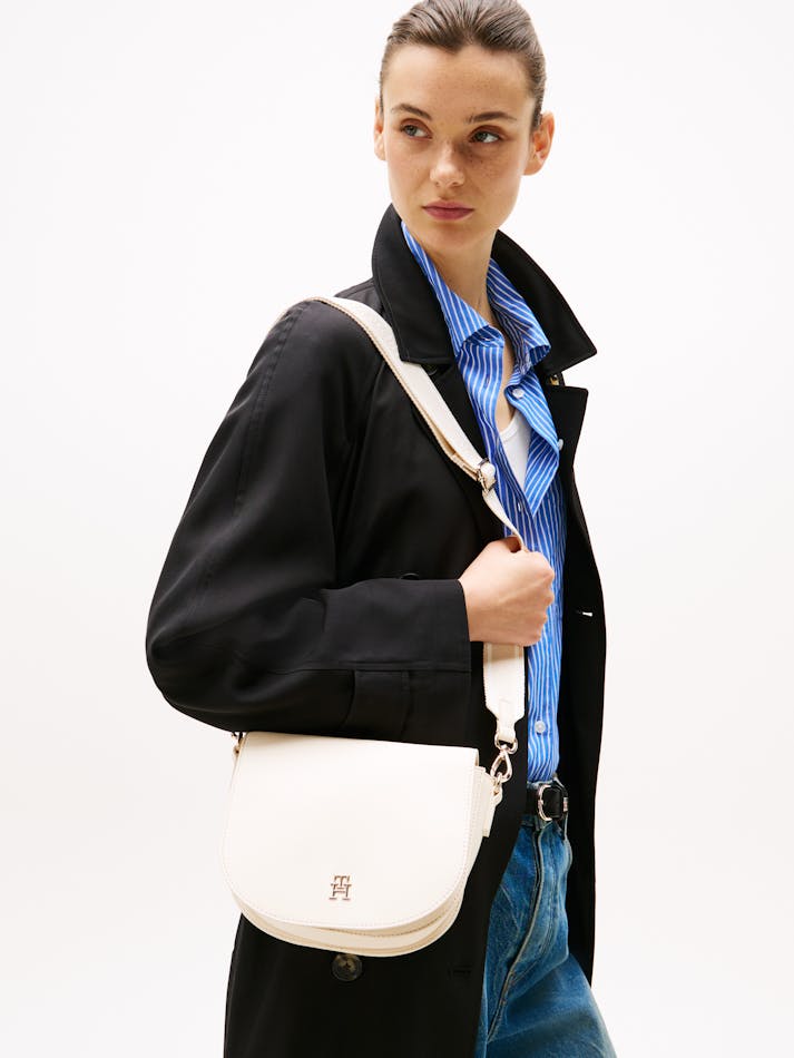 09F2F6AB-FDCC-94B8-D9B7-500DEDB2DF53