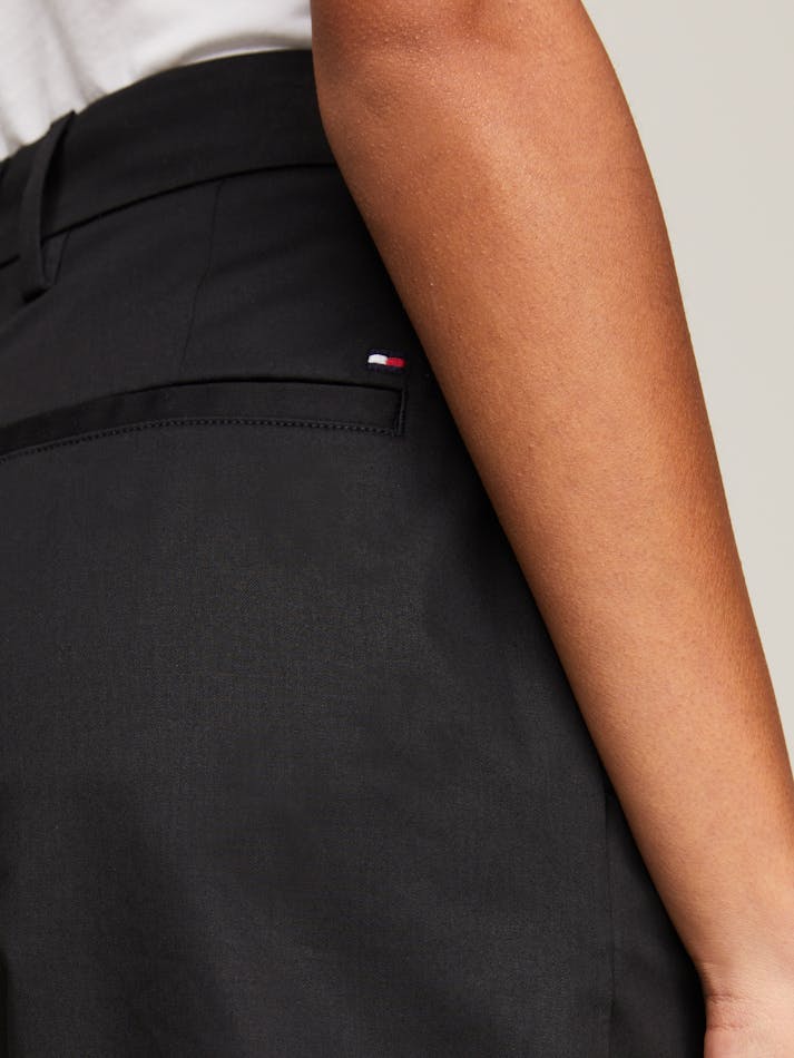 0D1FA318-65A5-457E-8A50-2936BF9FAECD