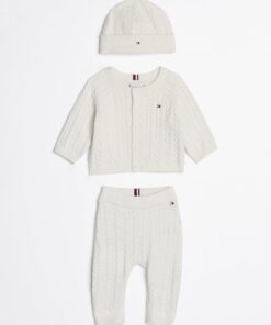 BABY CABLE KNIT THREE-PIECE GIFT SET