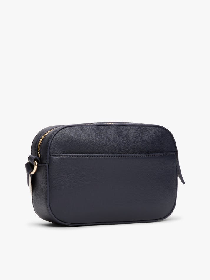 12188316-C07B-347C-F463-E0EBD23B9CEA