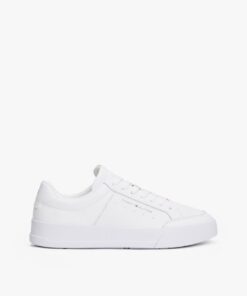 LOGO CONTRAST TRAINERS