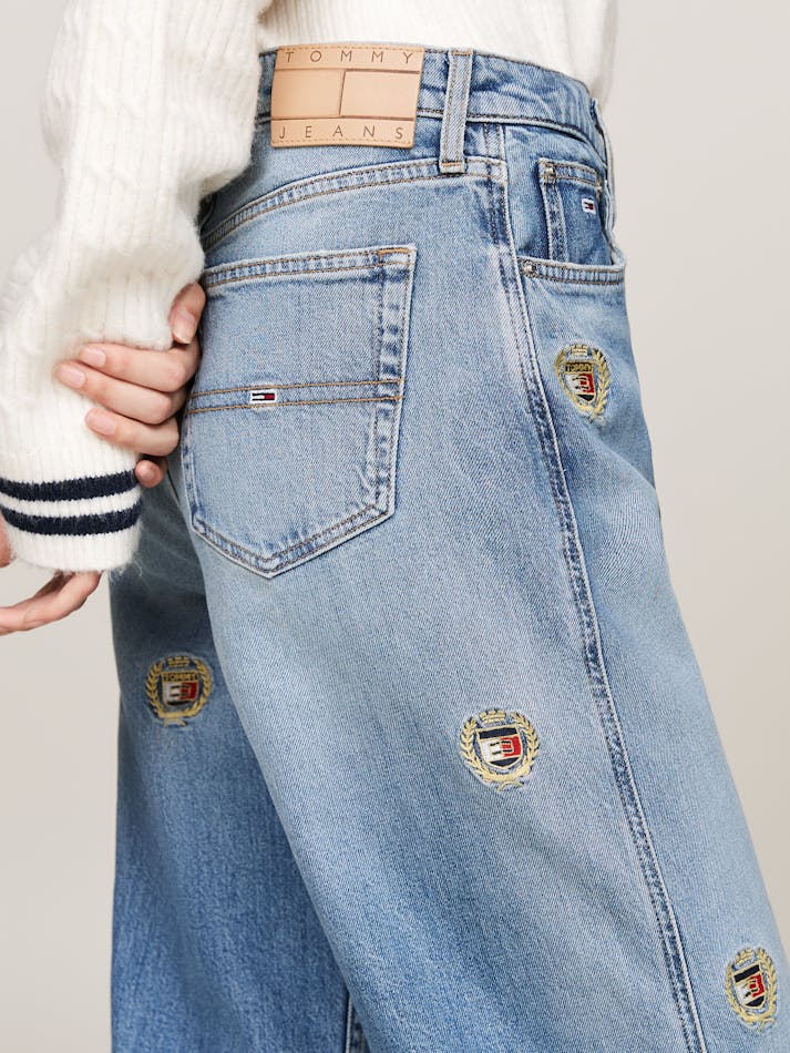 2941C906-14FD-0A4E-978E-37383D0A6BE1