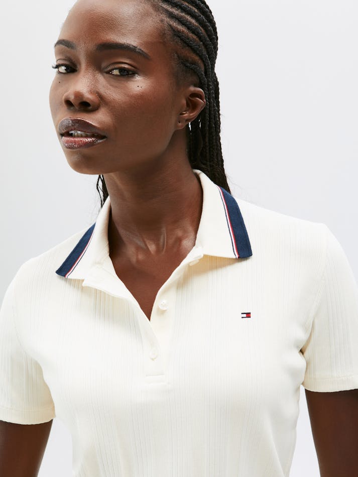 3668AABD-EAB1-3046-BD40-275C964E5103