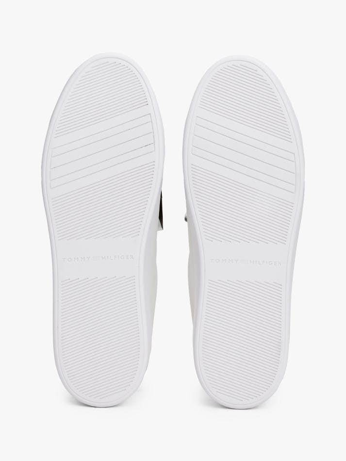 38011560-C065-4184-AF9E-8EF147738CB3