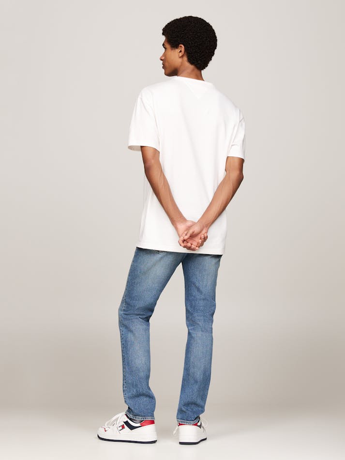 3A46786C-71BA-F926-21C9-72E9F06B53CE