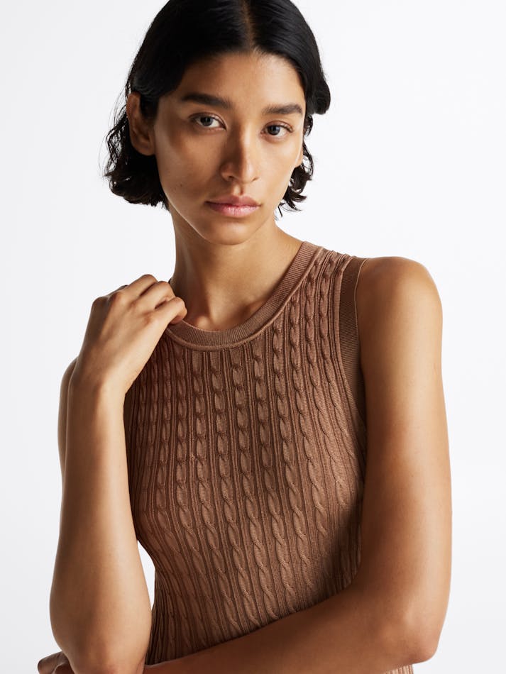 49B30720-BAAA-E96F-D287-8DF23AE36F45