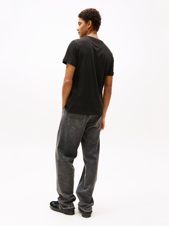 4A4965E3-114B-4BF6-04A5-FE31012FB31D