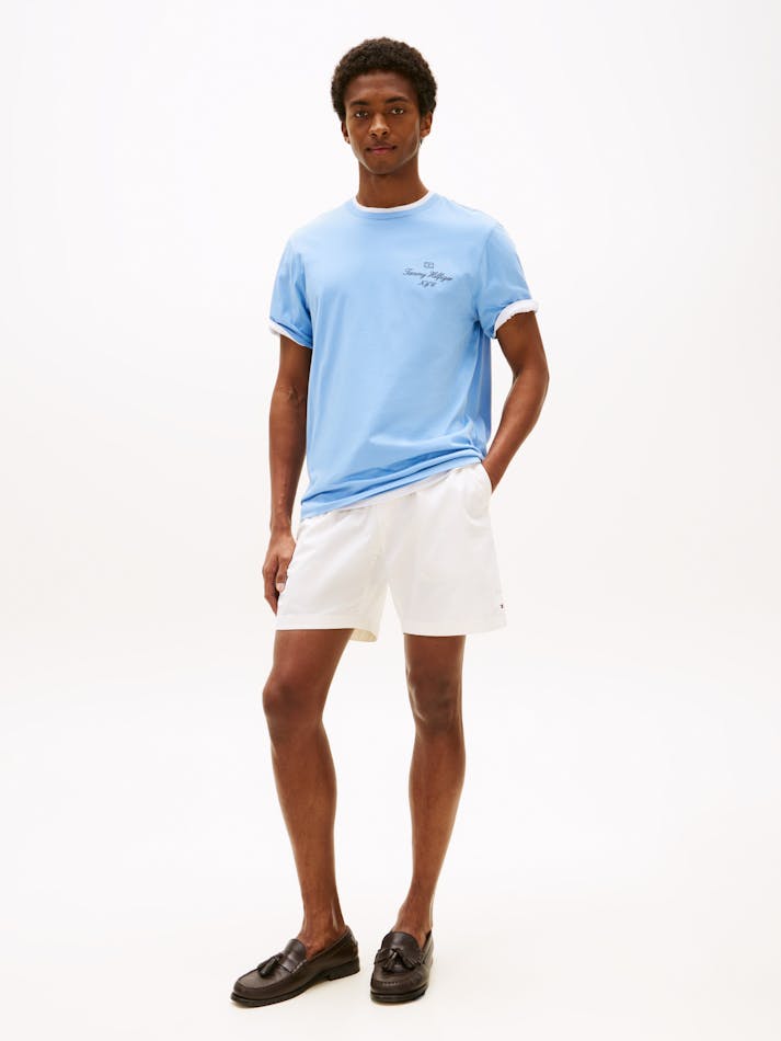 51611153-CF56-6CC6-CD70-4EDA2948D863