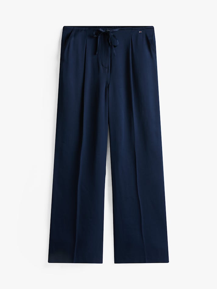 5906DC3C-3436-5E0E-6E0B-DF624DF67898