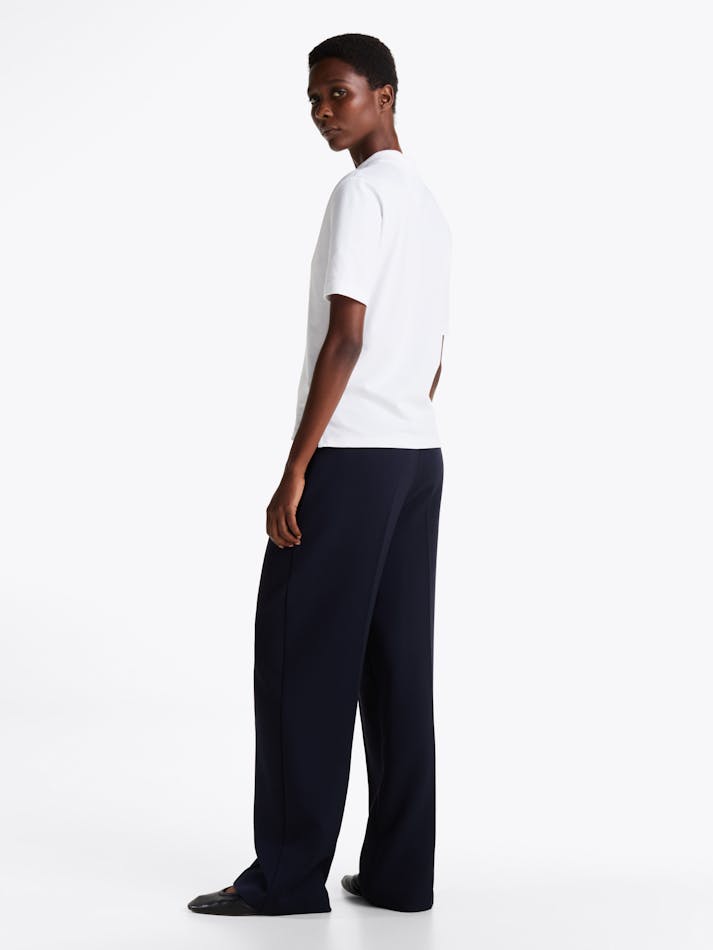 5AAA4549-F94E-F766-0481-CF211CB61CA5