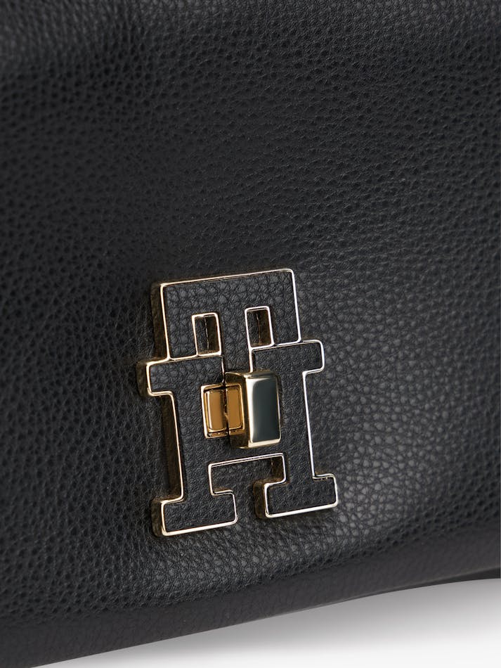 6399CFEC-470D-EE60-8B0A-EB4D9414473B