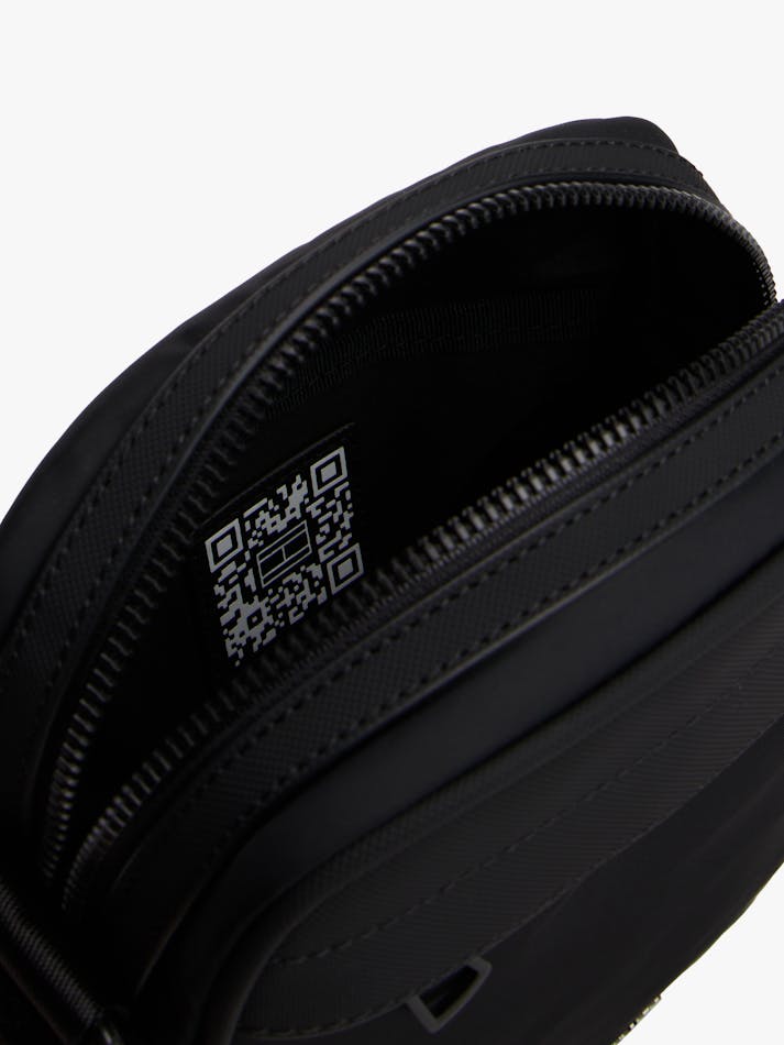 70EFB815-2733-083B-4B15-8F35843490E2