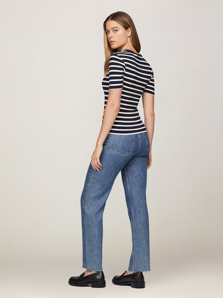 76C47AD0-56D6-A7AE-8247-2FC5C8736825