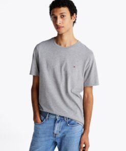 ESSENTIAL REGULAR FIT SOLID TEE