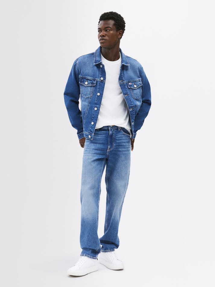 7EF1ACF5-958E-40B7-8A57-77F7CC12CF90