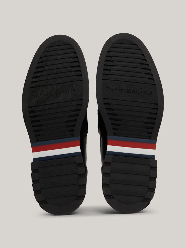 8191673E-34FC-8C0E-3701-CDBB2EB92D24