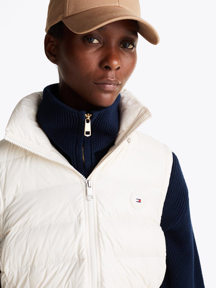 9044E0A3-261C-2092-B642-ECB2660201B4